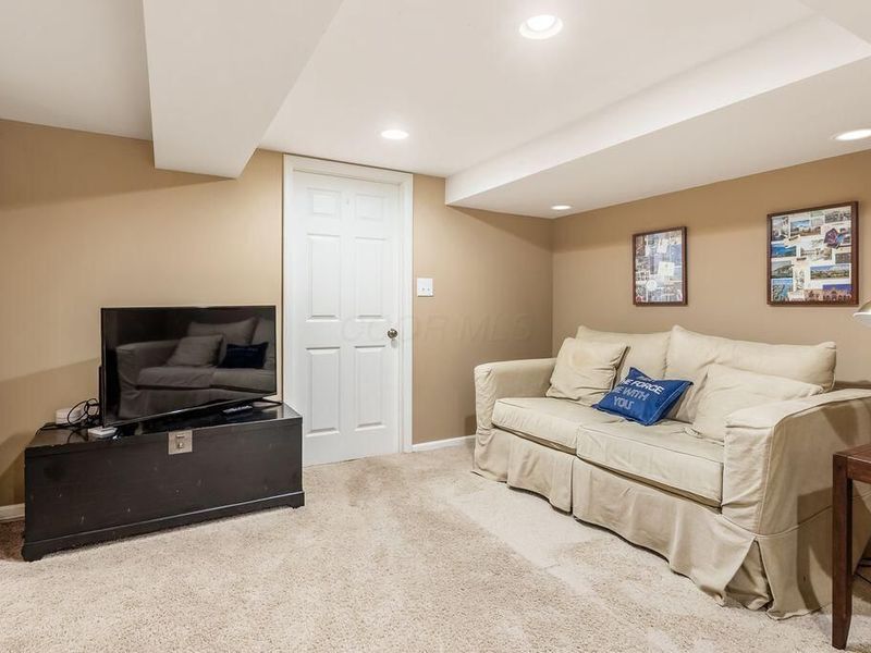 2088 Lytham Road, Columbus, OH 43220 Photo 38