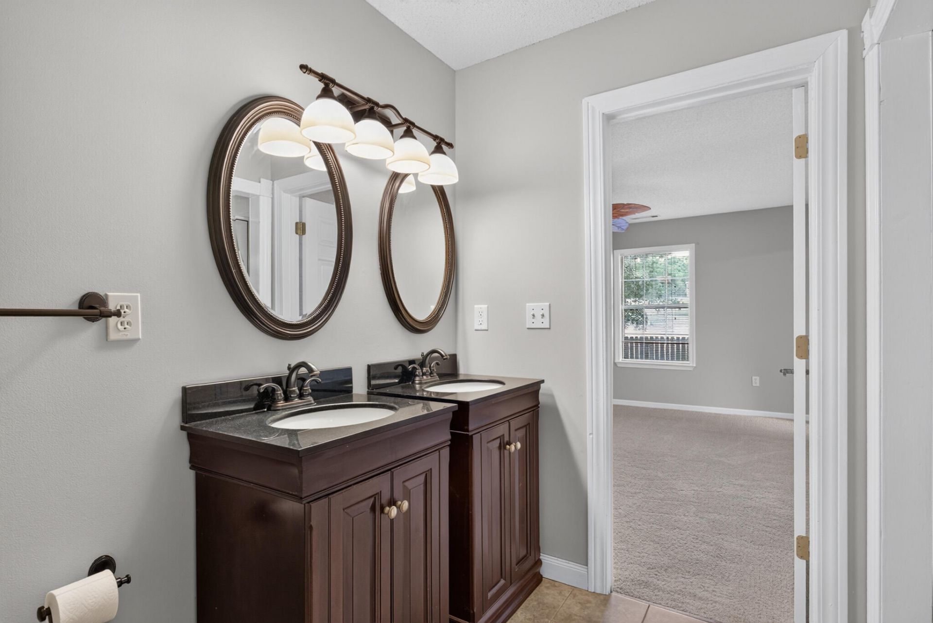 1003 Striper Avenue Photo 13