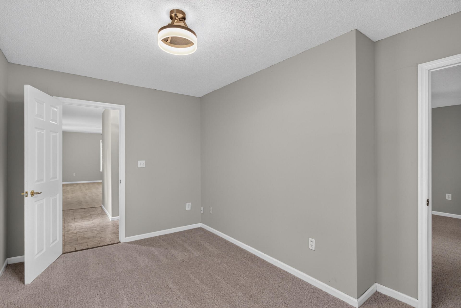 1003 Striper Avenue Photo 14