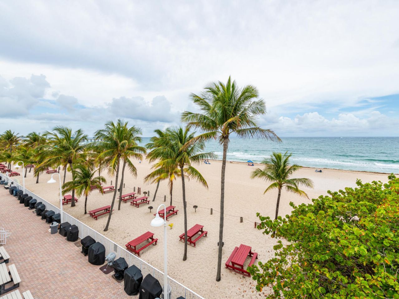 111 Briny Avenue, Unit 2409, Pompano Beach, FL 33062 Photo