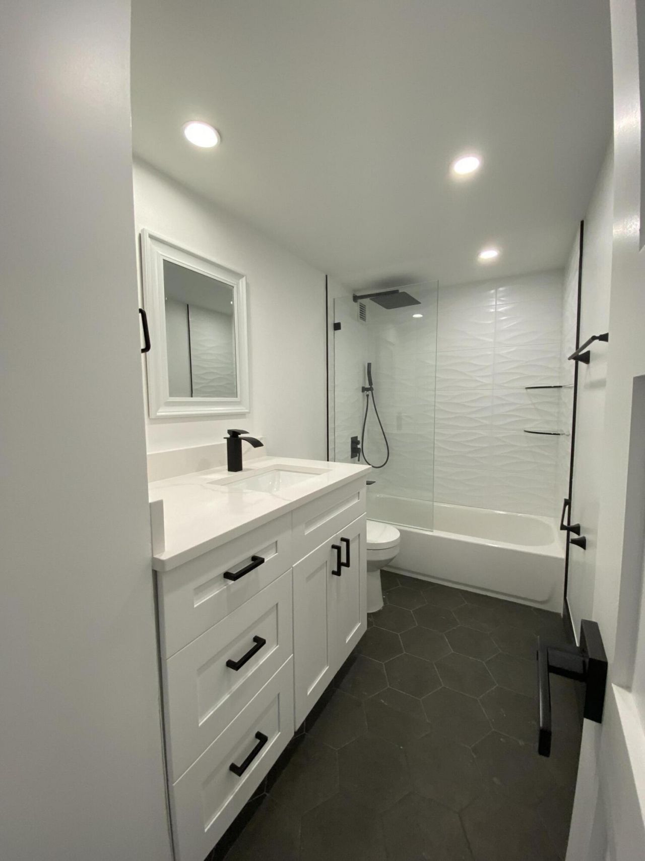 111 Briny Avenue, Unit 2409, Pompano Beach, FL 33062 Photo