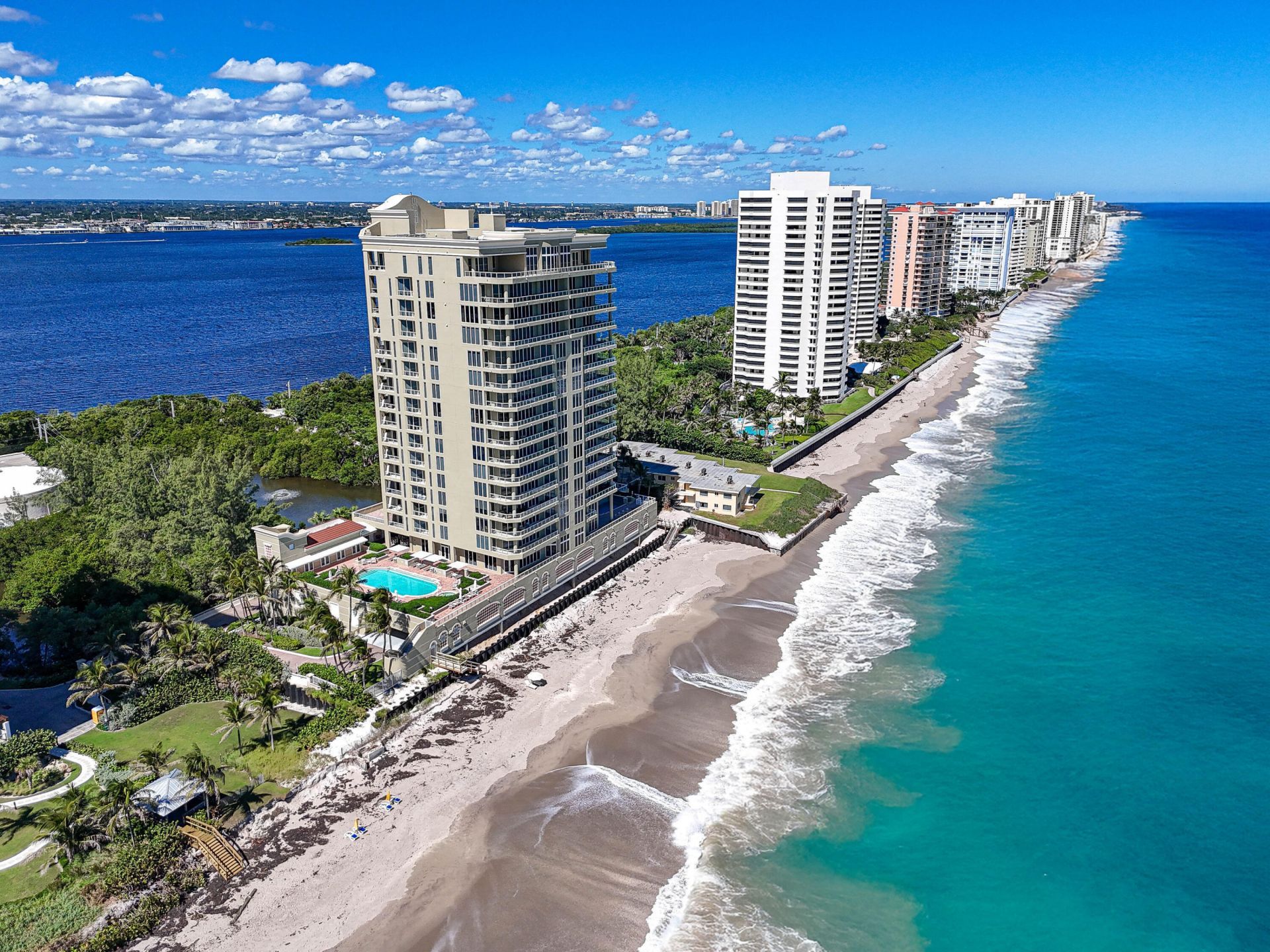 5050 N Ocean Drive, Unit 1203, Singer Island, FL 33404 Photo