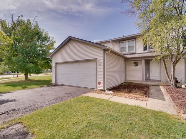 1008 Southbridge Lane, Schaumburg, IL 60194