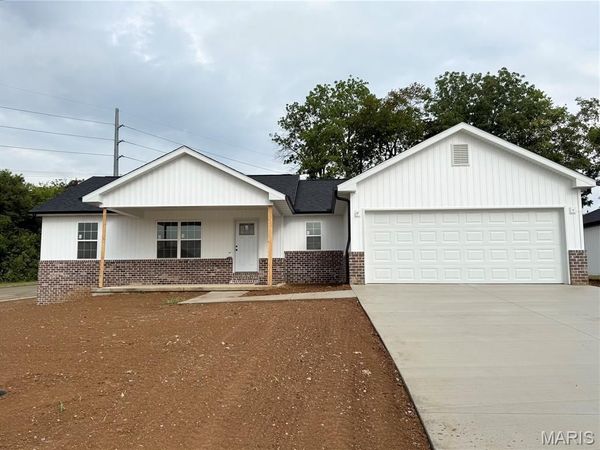 4002 Chapel Ridge Drive , Cape Girardeau, MO 63755