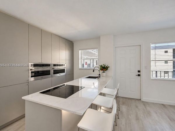 1720 Jefferson St , Unit 511, Hollywood, FL 33020