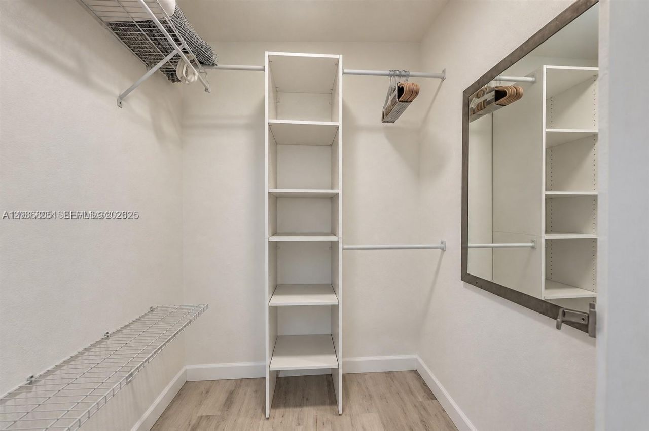 1720 Jefferson St, Unit 511, Hollywood, FL 33020 Photo
