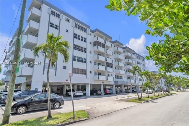 1720 Jefferson St, Unit 511, Hollywood, FL 33020 Photo