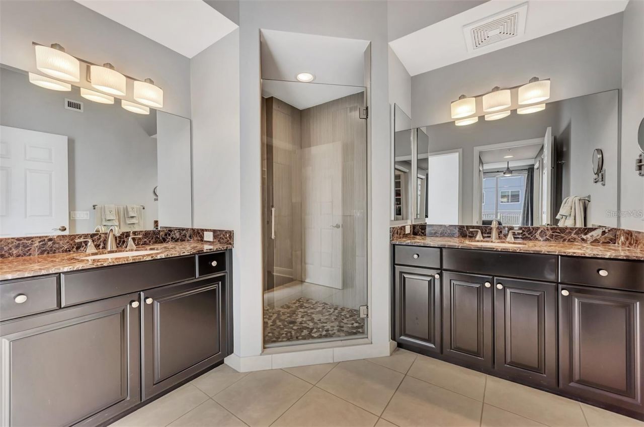 100 Central Avenue, Unit H716, Sarasota, FL 34236 Photo