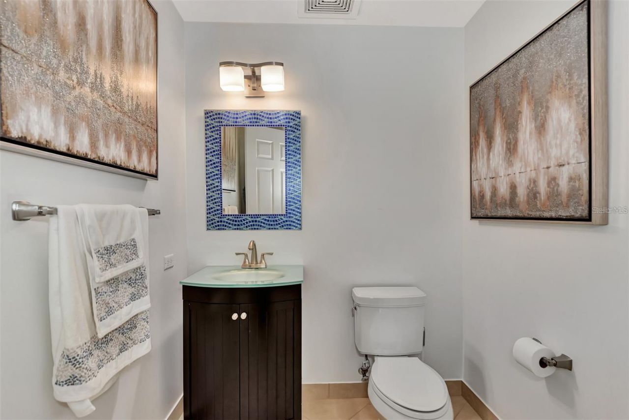 100 Central Avenue, Unit H716, Sarasota, FL 34236 Photo