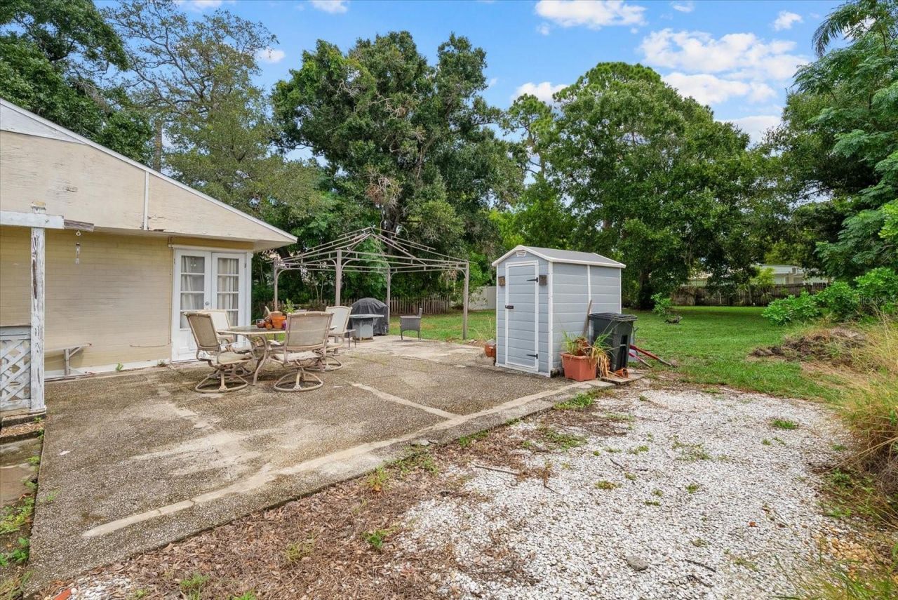 4225 Swift Road, Sarasota, FL 34231 Photo