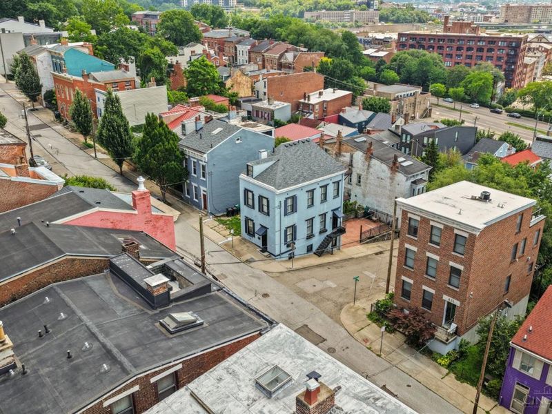 435 Milton Street, Cincinnati, OH 45202 Photo 8