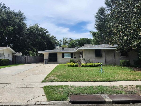 8137 Brandon, Baton Rouge, LA 70809
