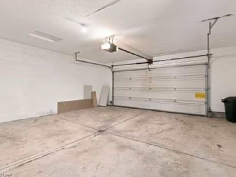 6741 Meadow Lane, Middleburg Heights, OH 44130 Photo 25