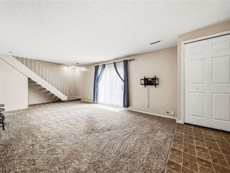 8126 Independence Drive, Unit A, Mentor, OH 44060 Photo 6