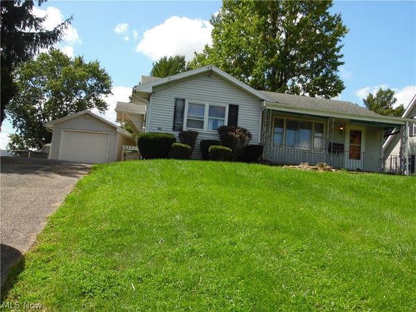 940 Lancaster Street , Marietta, OH 45750
