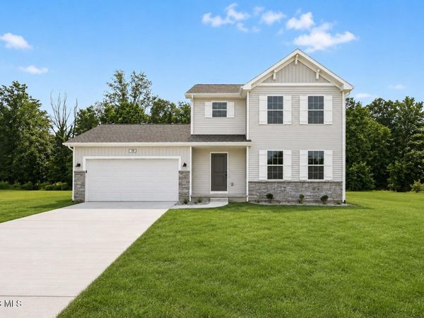 106 Harvest Drive , Deshler, OH 43516