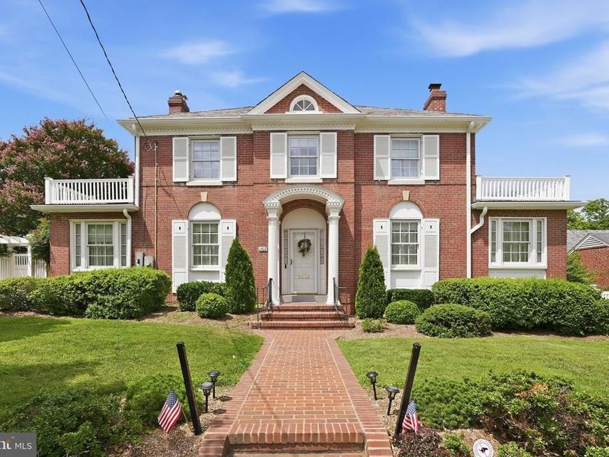 1907 Rookwood Road, Silver Spring, MD 20910 Main Photo