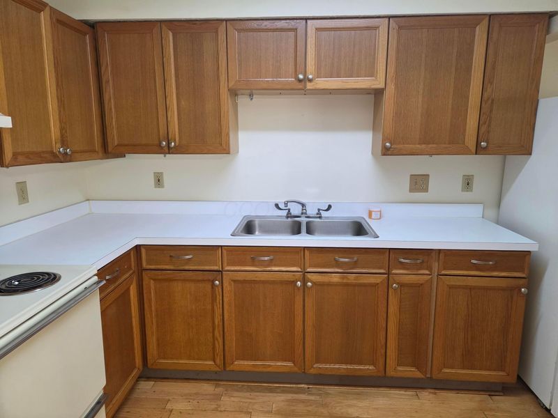 3939 Karl Road, Unit 200, Columbus, OH 43224 Photo 9