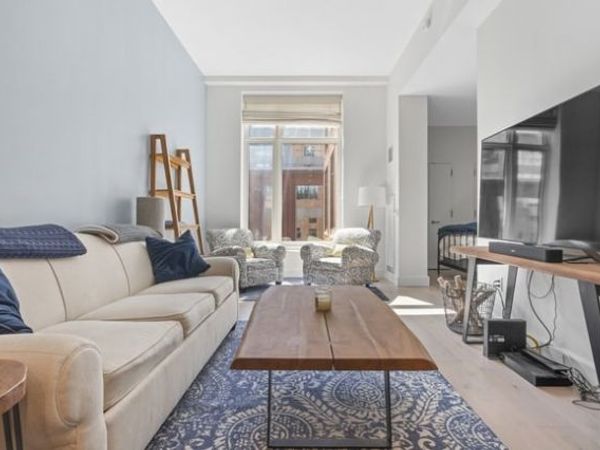 100 Lovejoy, Unit 12 Q, Boston, MA 02114
