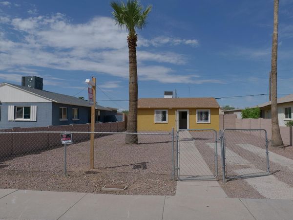 2520 E CHIPMAN Road, Phoenix, AZ 85040
