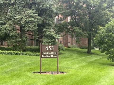 Main Photo