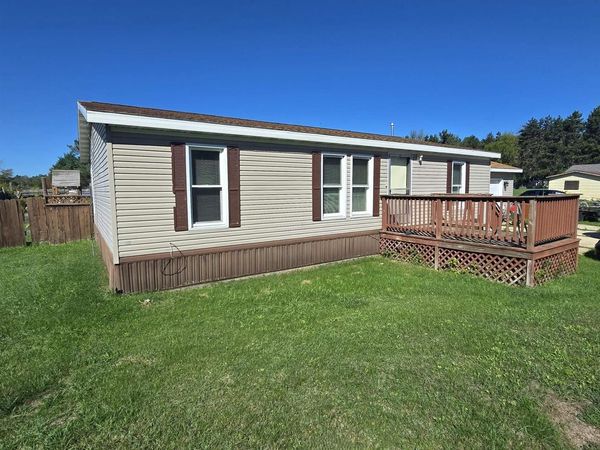 N1273 R-3 DRIVE, Menominee, MI 49858