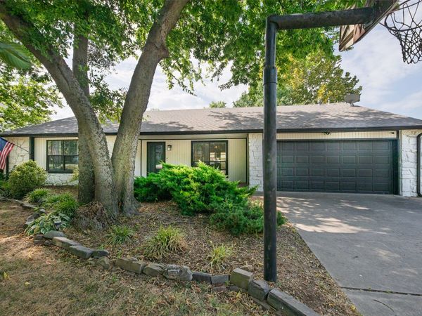 2526 W 68th Street , Tulsa, OK 74132