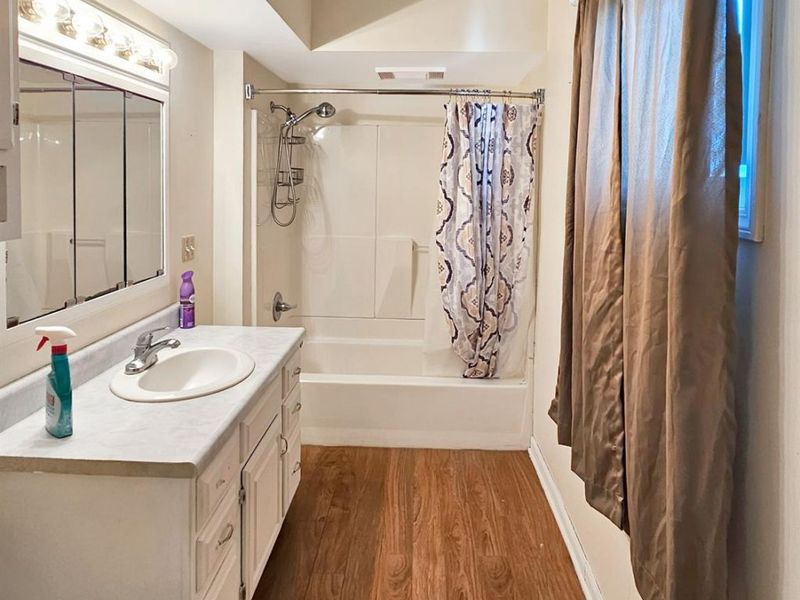 126 Belle Avenue, Bellevue, OH 44811 Photo 18
