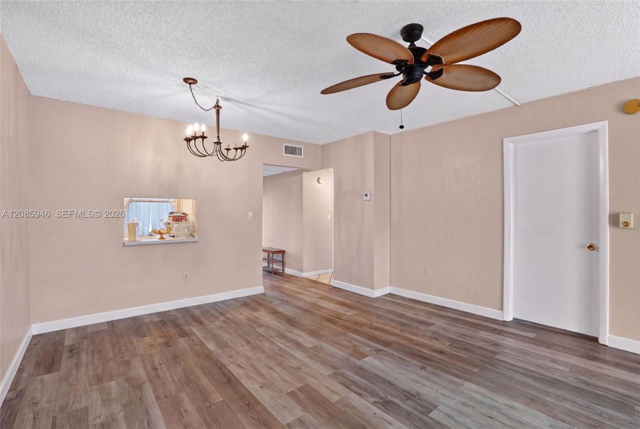 7807 Golf Cir Dr, Unit 104, Margate, FL 33063 Photo