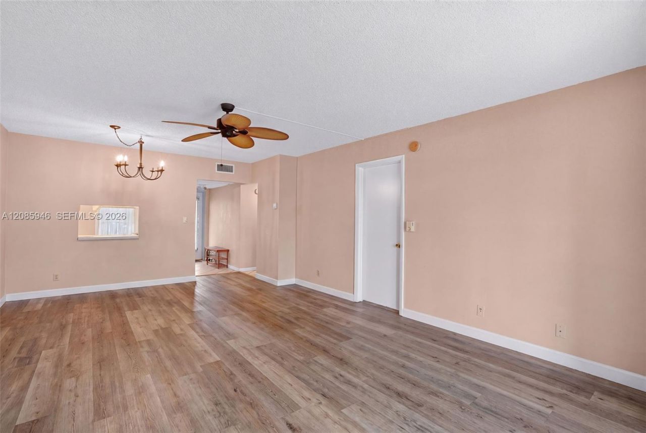7807 Golf Cir Dr, Unit 104, Margate, FL 33063 Photo
