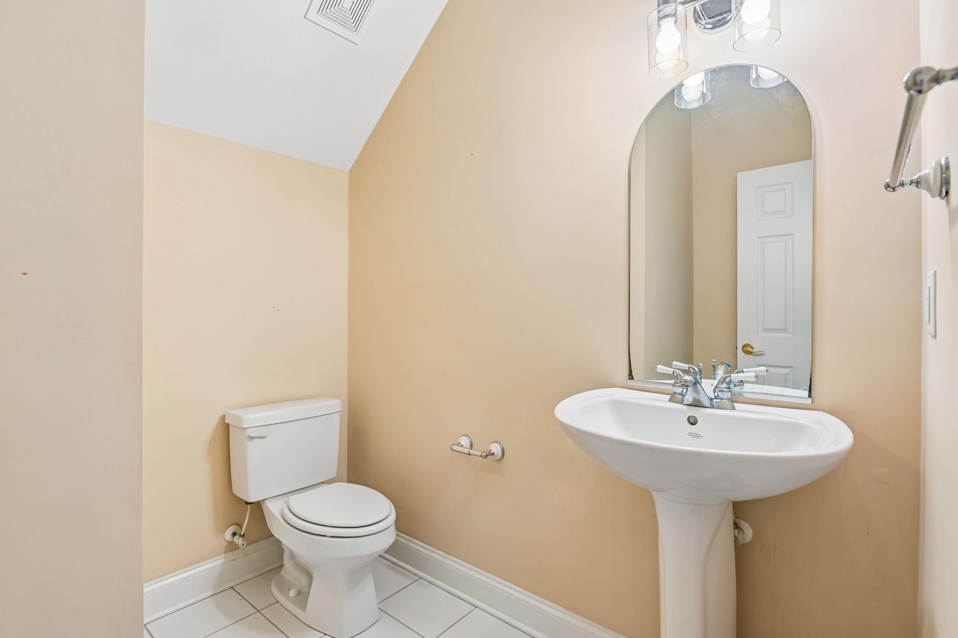 170 Scalybark Road Photo 33
