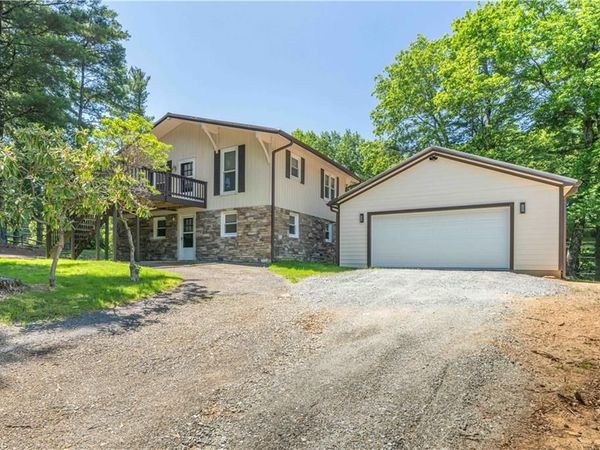 81 Pine Tree Drive, Roaring Gap, NC 28627