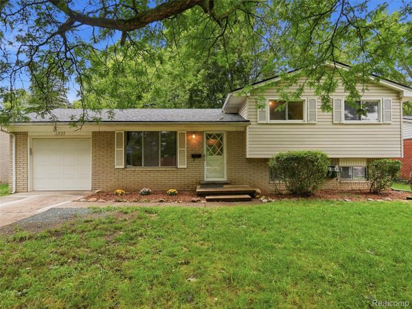 1757 Dover Court , Superior Township, Mi 48198