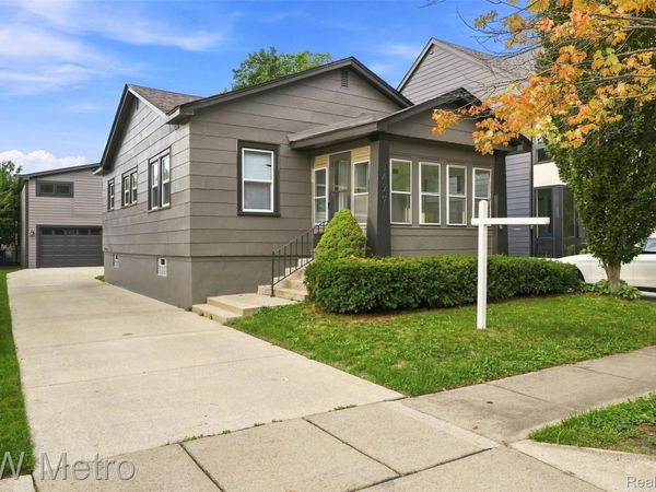 1427 Humphrey Avenue , Birmingham, Mi 48009