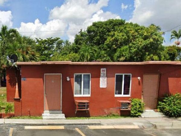 829 NW 10TH Terrace, Unit 5, Fort Lauderdale, FL 33311