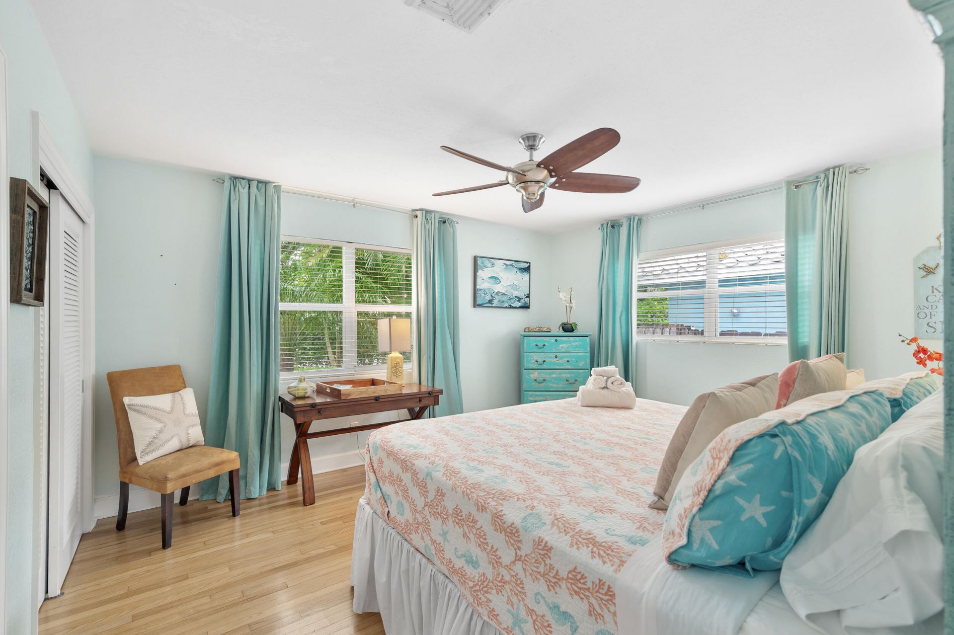 1601 S Palmway, Lake Worth Beach, FL 33460 Photo