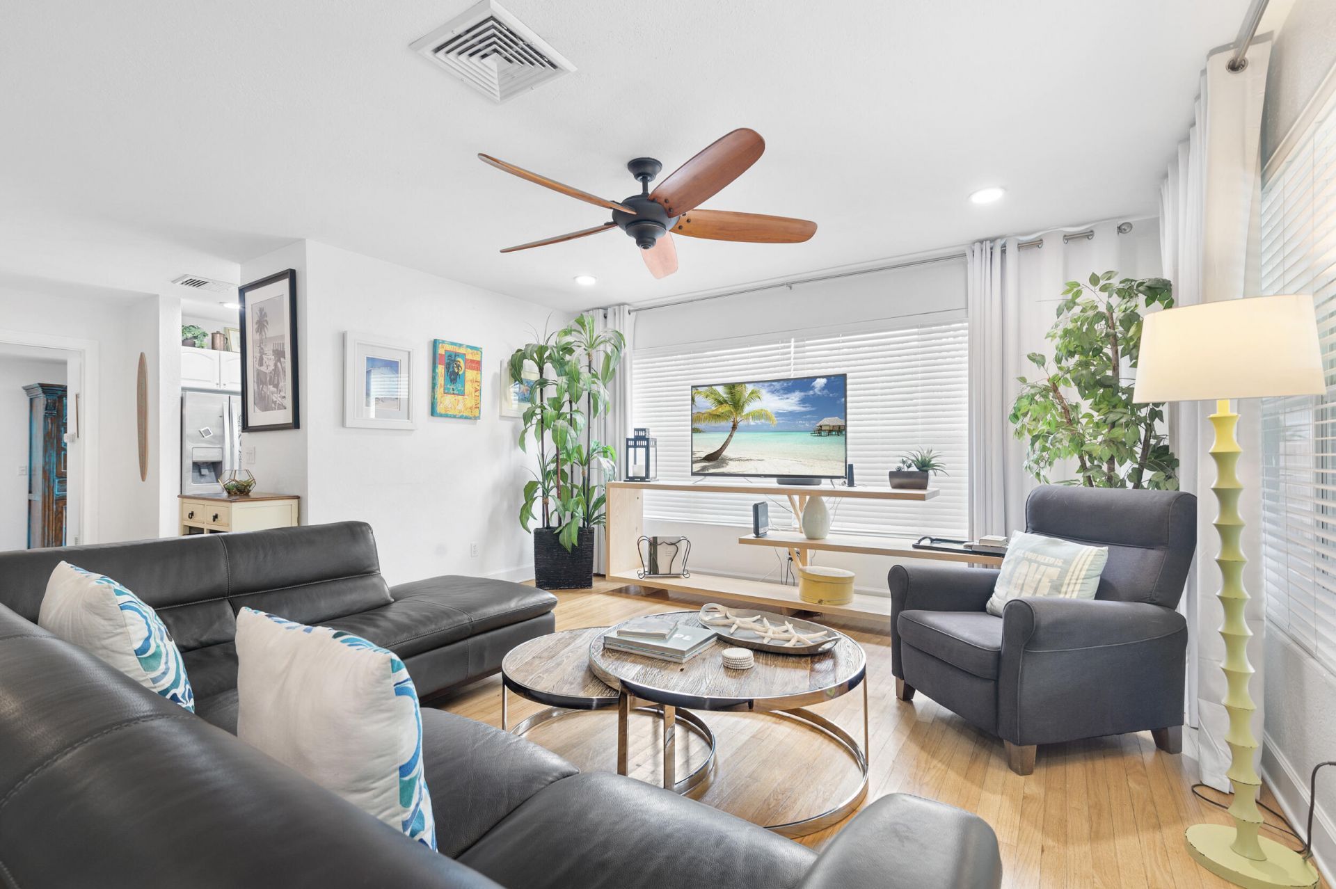 1601 S Palmway, Lake Worth Beach, FL 33460 Photo