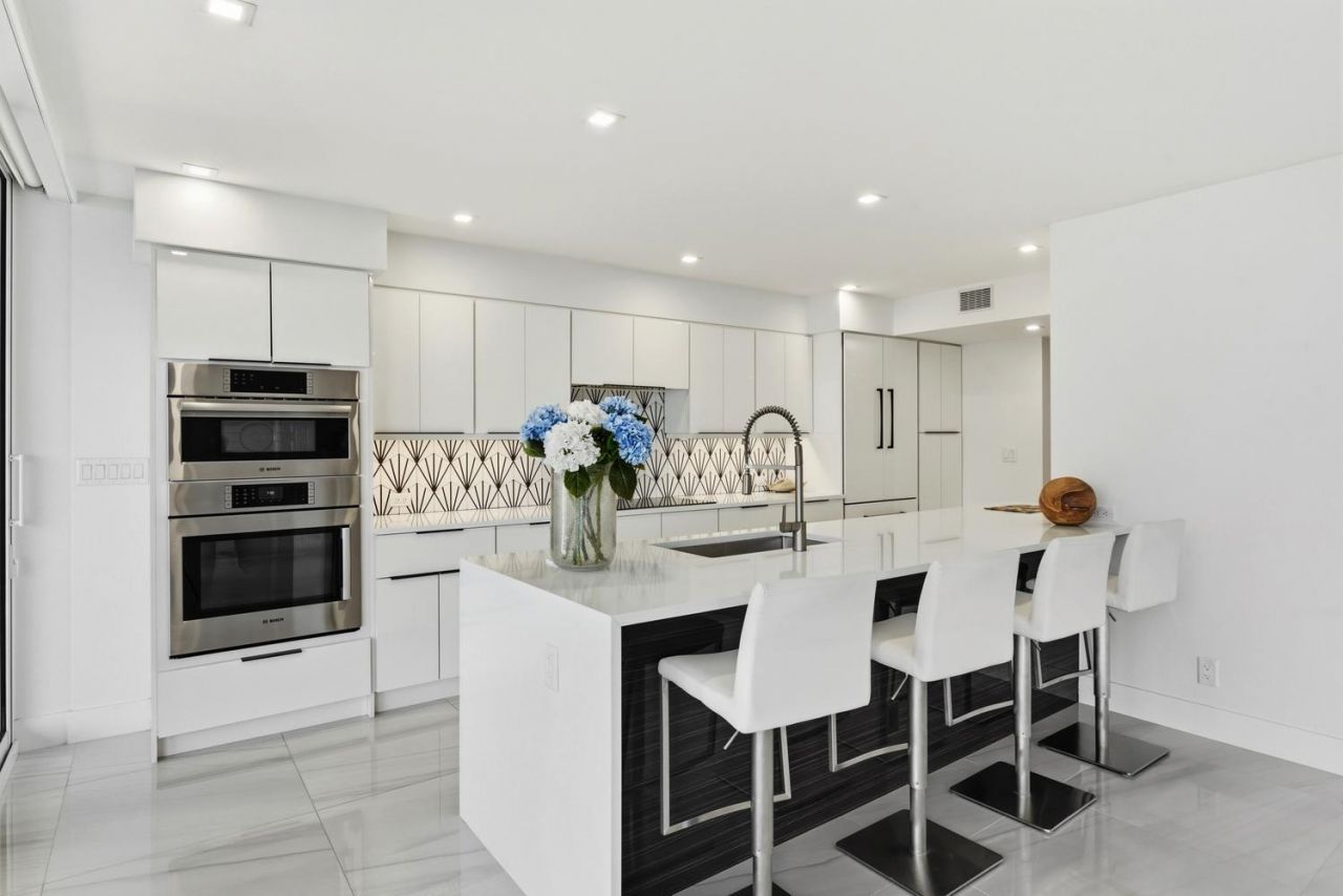 3300 S Ocean Boulevard, Unit 401s, Palm Beach, FL 33480 Photo