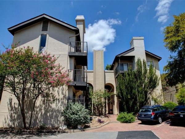 1306 Norwalk LN, Unit 304, Austin, TX 78703
