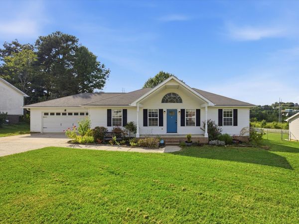 50 Chestnut Ridge Road, Ringgold, GA 30736