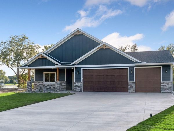 13664 Gladiola Street NW, Andover, MN 55304