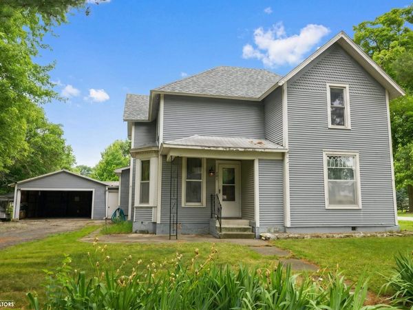 201 S Adams Street, Olds, IA 52647