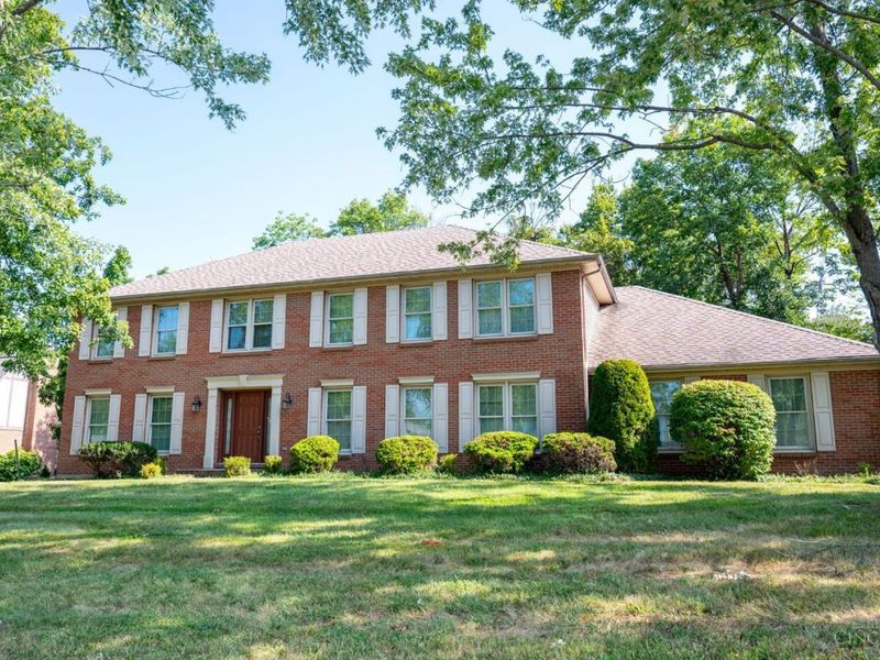 8363 Squirrel Hollow Ridge, West Chester, OH 45069 Photo 1