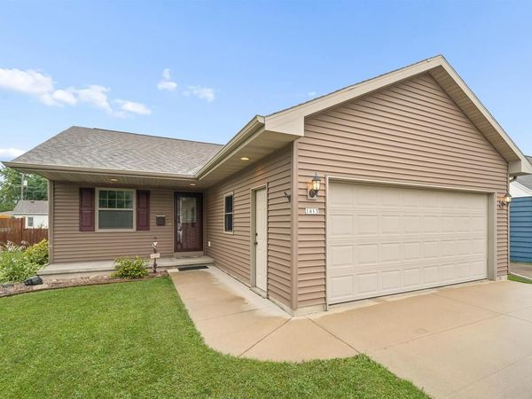 1413 BOWEN STREET, Oshkosh, WI 54901