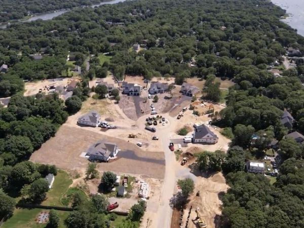 1 Sailaway Lane , East Falmouth, MA 02536