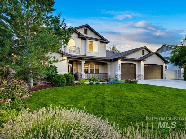 2595 E Mount Etna Dr, Meridian, ID 83642