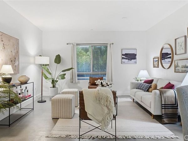 5232 Satsuma, North Hollywood, CA 91601