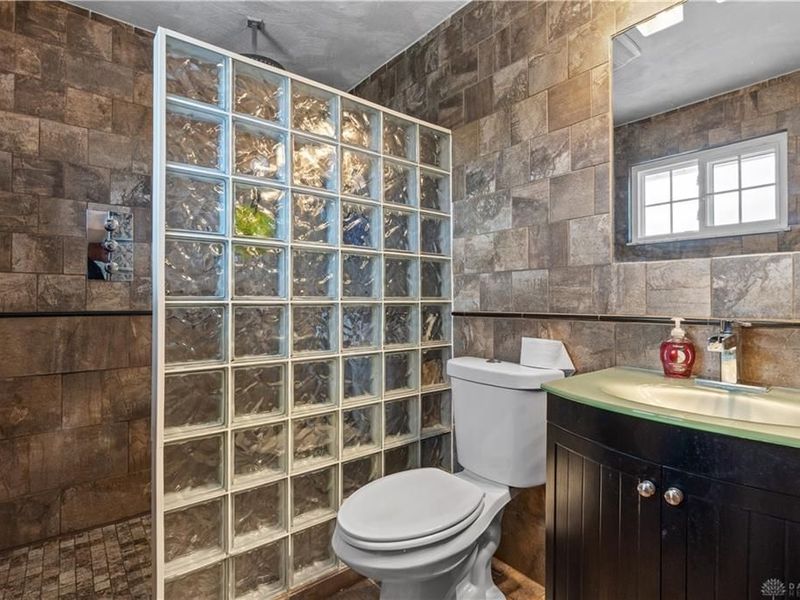 345 Harpwood Drive, Franklin, OH 45005 Photo 16