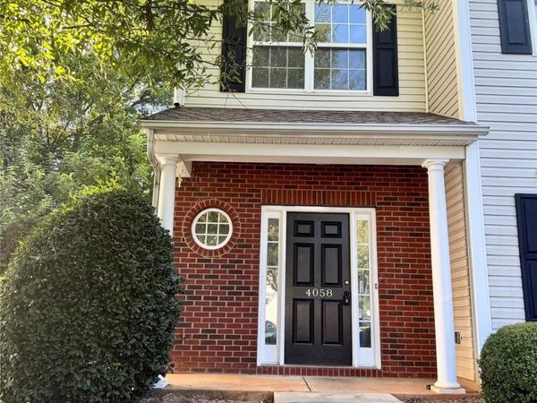 4058 Glenlea Commons Drive, Charlotte, NC 28216
