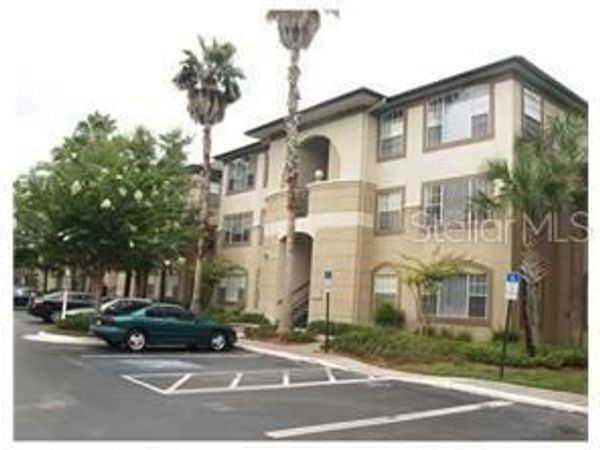 17112 CARRINGTON PARK DRIVE , Unit 902, TAMPA, FL 33647